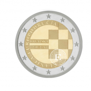 2 Eur Münze auf Karte Euro introduction, Kroatien 2023